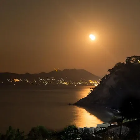 Armonia Bay